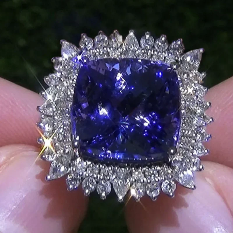 2026 New Personalized Bridal Wedding Celebration Jewelry Deep Blue Anniversary Gift Sparkling Elegant Zircon Inlaid Ring