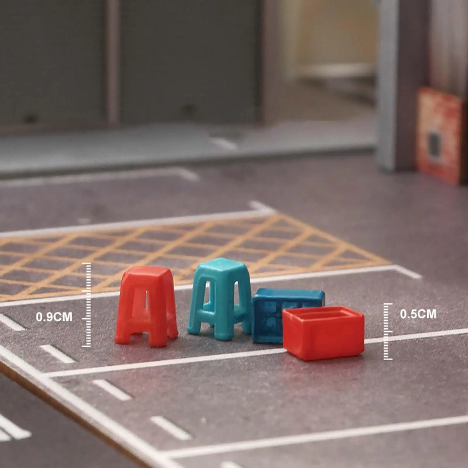 

Miniature 1/64 Scale Stool for Diorama Layout Desk Decor Dollhouse Decor