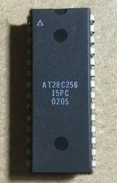AT28C256-  15PC    AT28C256   DIP28