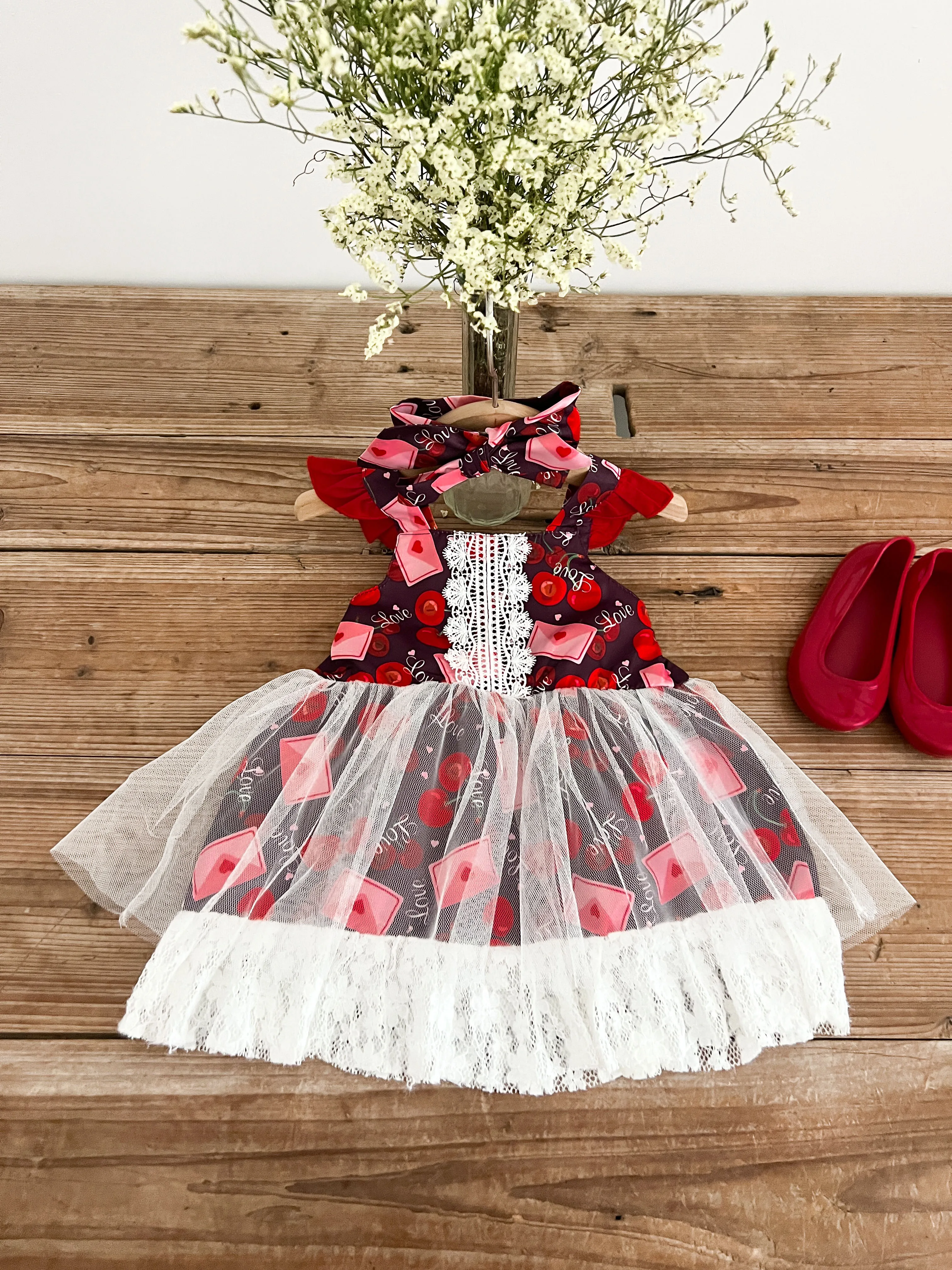 Summer Trendy Cute and Sweet Floral Pattern Mesh Square-Neck Dress + Headband for Baby Girls and Toddlers, Trendy and Cute Valentine's Day Dress for Baby Girls, Suitable for Daily Casual Outings and Play