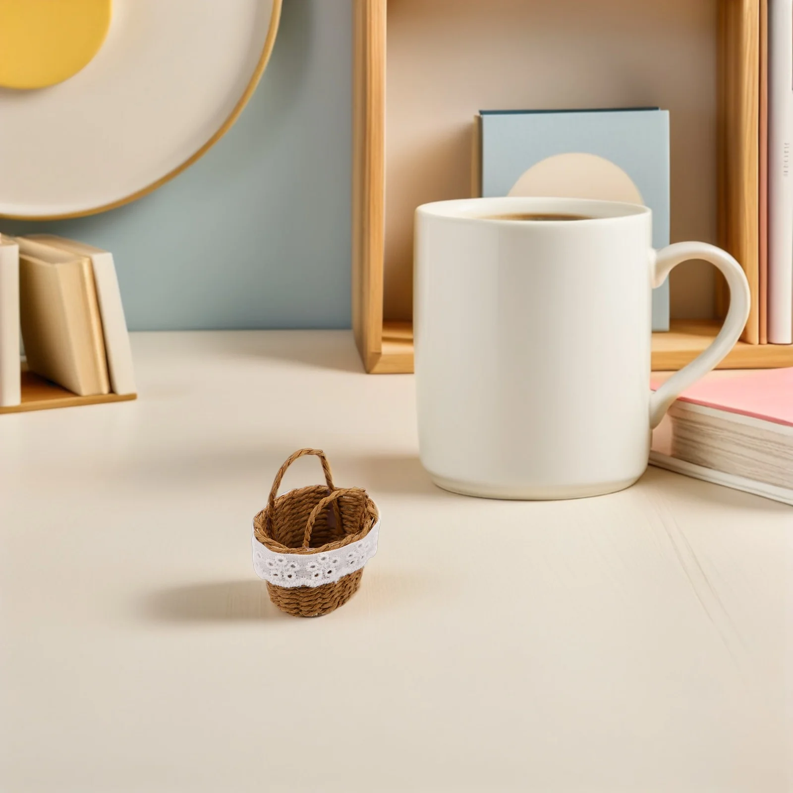 

Mini Handheld Flower Basket For Dollhouse Handwoven Tiny Woven Basket Decor Play Scene Micro Landscaping Craft Accessories