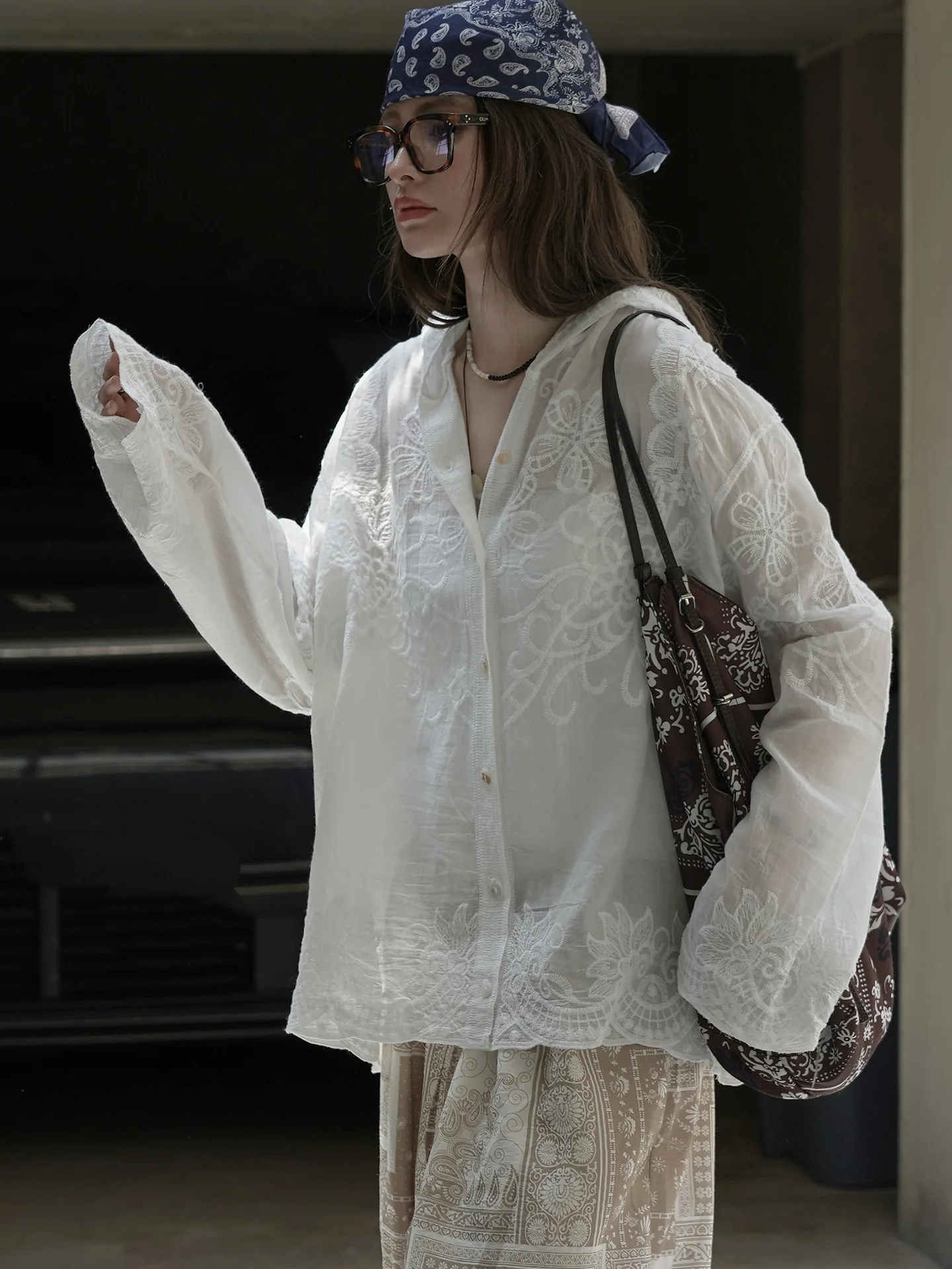 Summer women's casual solid color lace jacquard loose hooded shirt