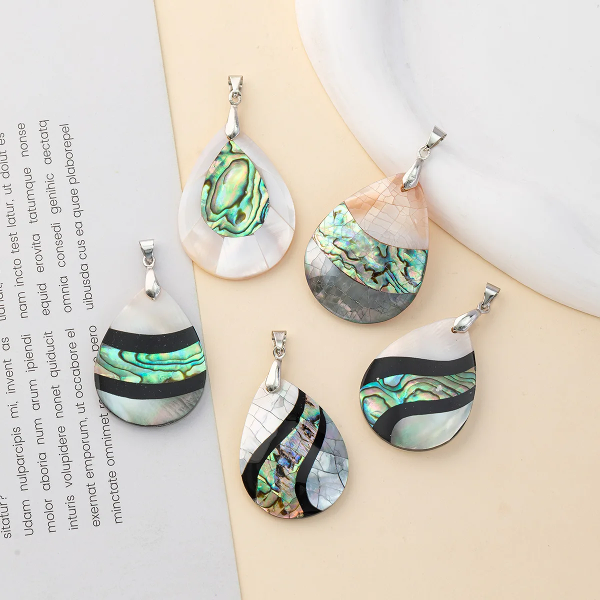 Popular European and American Style Cracked Shell Design Diy Jewelry Mixed Crushed Abalone Shells Black Shell