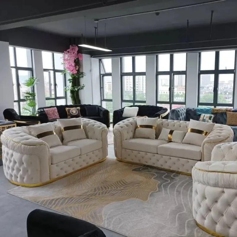 Sofá de Terciopelo Blanco de Lujo para el Hogar, Sofá de Tres Plazas con Mechones, Decoración de Acero Inoxidable Dorado para Sala de Estar