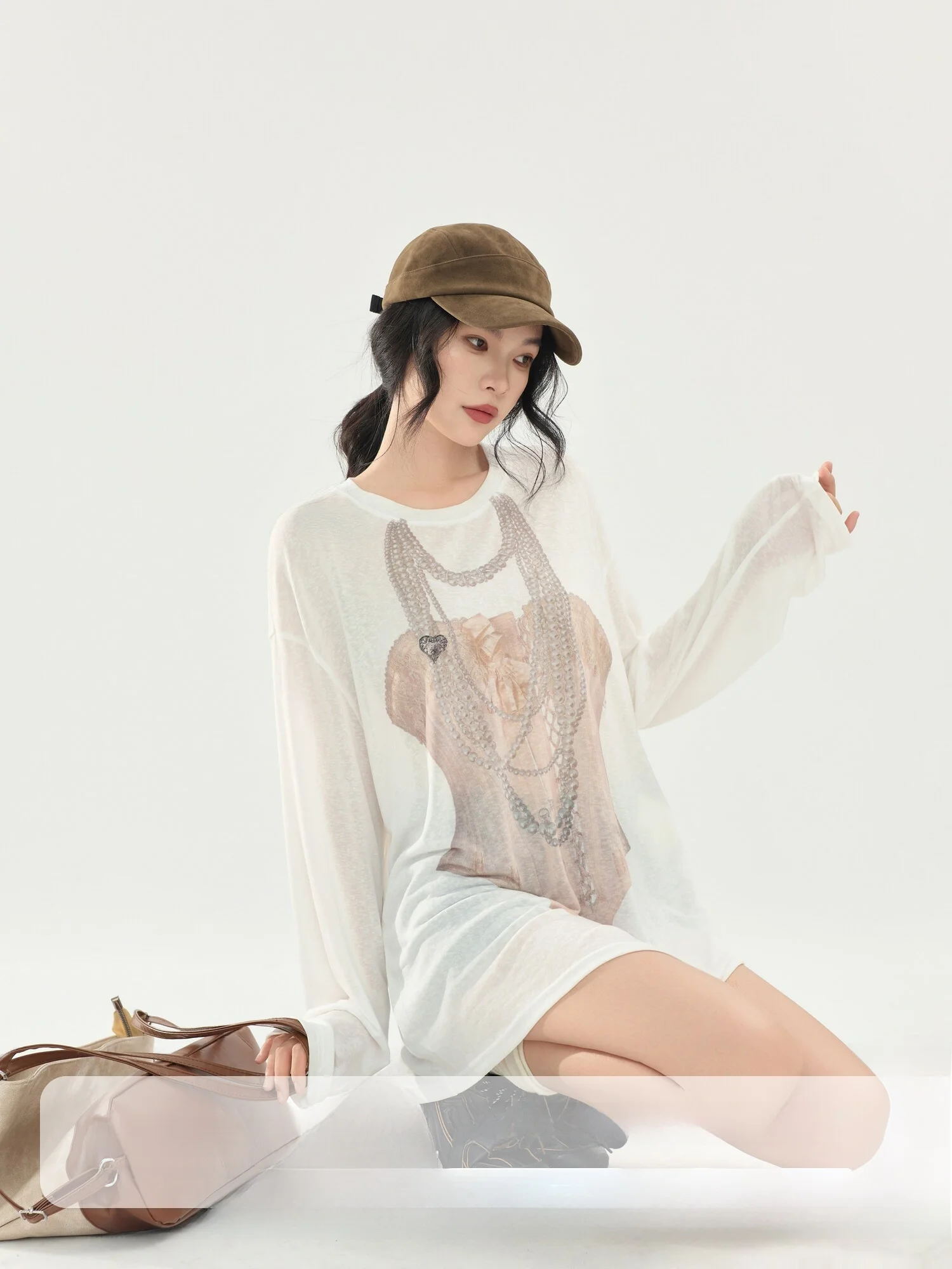 

White Artistic Long Sleeve T-Shirt Women's Loose Lazy Style Thin Shawl Top Summer Commute Polyester Fiber round Neck Pullover