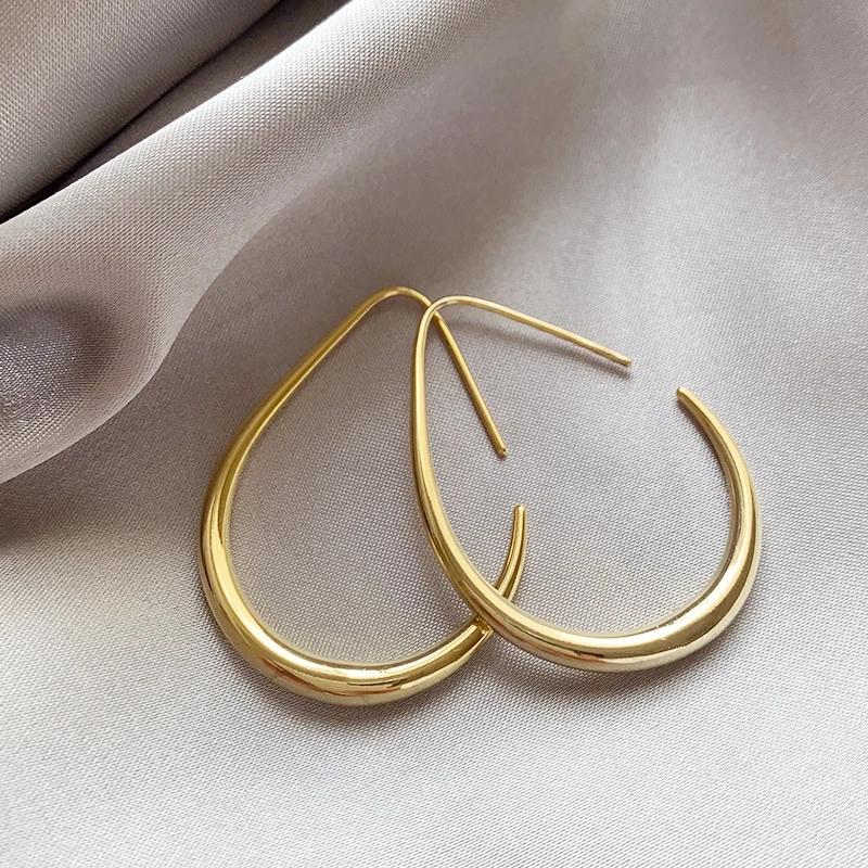 Hot Sale 925 Silver Needle Geometric Oval Hoop Earrings For Women Simple Desgin Earrings Party Wedding Jewelry