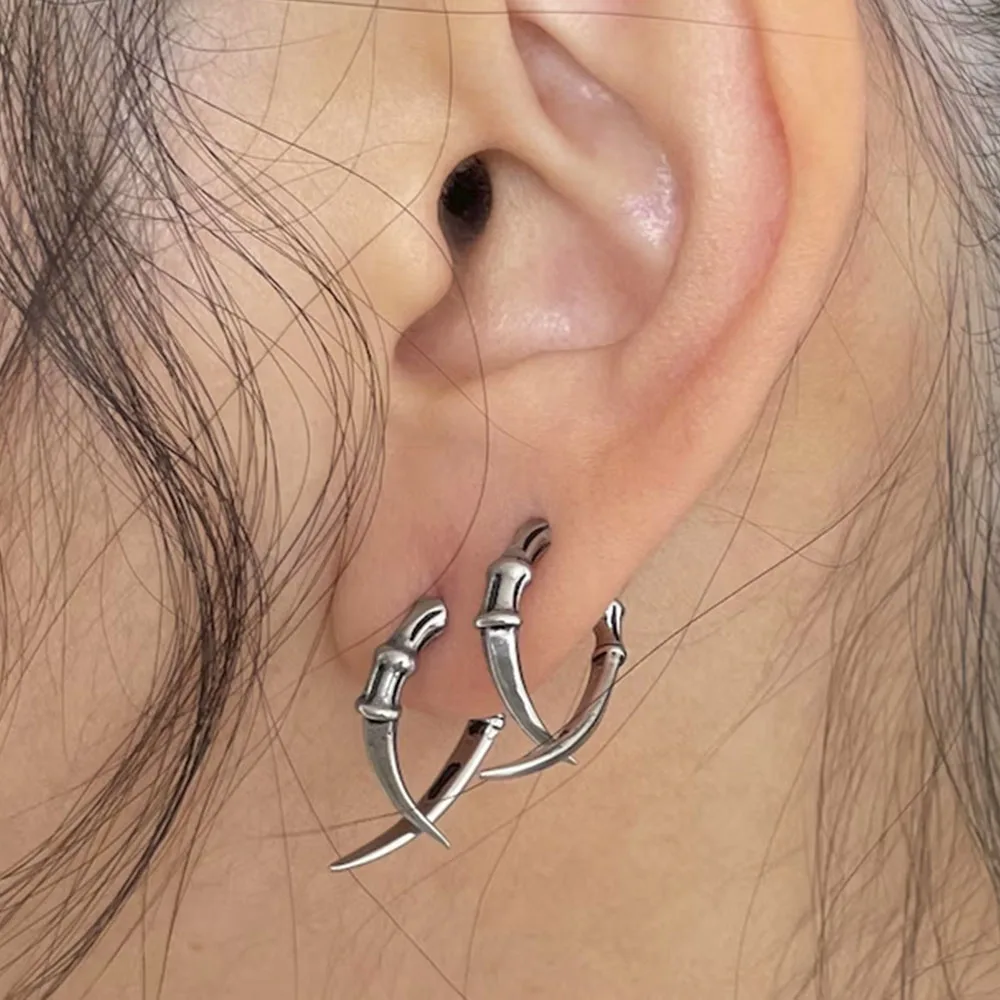 Rafflesia 1-مقابس جراحية من الفولاذ مقابس الفراشة مرصعة بالأذن على طراز الشرير أقراط زنمة سوداء مطلية بالفولاذ مجوهرات ثقب الجسم