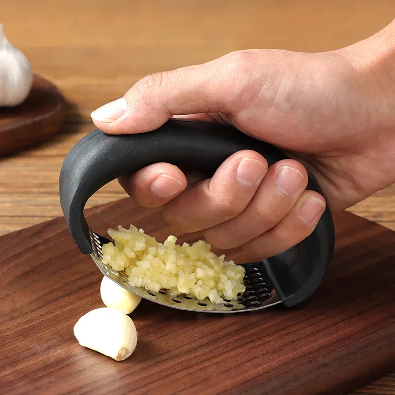 

2025 New Garlic Press Crusher Manual Kitchen Stainless Steel Garlic Mincer Chopping Garlic Tool Kitchen Accessories Gadget