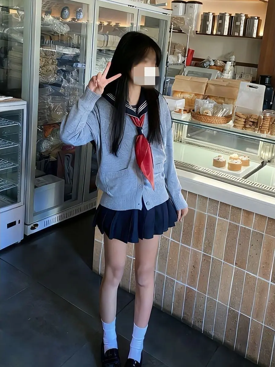 

Navy School orm Sle Knitted Cardigan Sweater Set ort Skirt Autumn Winter Faion College JK Coat Warm Fluffy Polyeste...