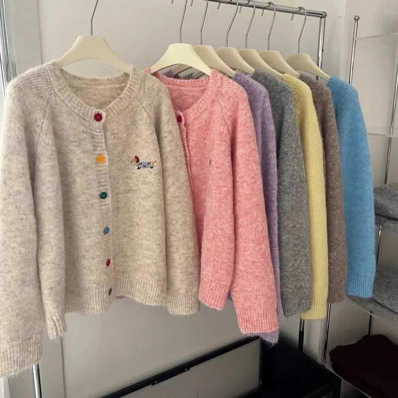 Women\'s Clothing New 2024 Autumn Cartoon Embroidery Colorful Buttons Knitted Cardigan Jacket Ageing Hundred Sweater Top