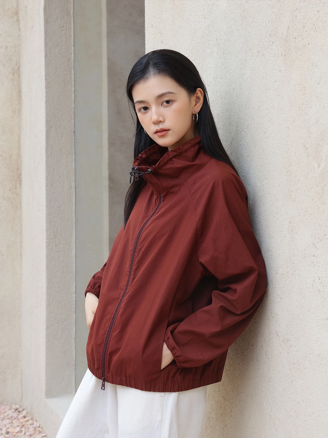 

Женская спортивная куртка из чистого хлопка свободного кроя, красная, на молнии, повседневная, с длинными рукавами, прямого силуэта, новинка весенней коллекции