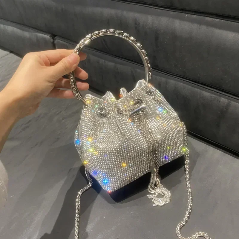 Diamonds Tassel Evening Clutch Bag Women Luxury Designer Chain Metal Ring Handle Shiny Crystal Bucket Purse Bridal Wedding Party