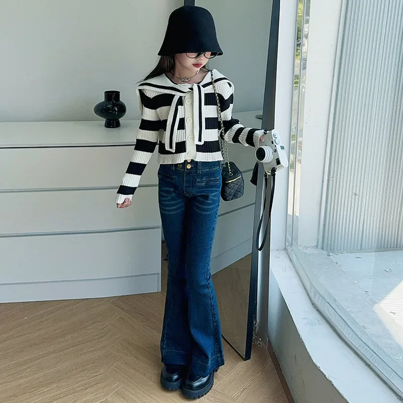 Girls' denim flared pants for spring and autumn 2024 new style children's stylish pants, girls' micro flared pants