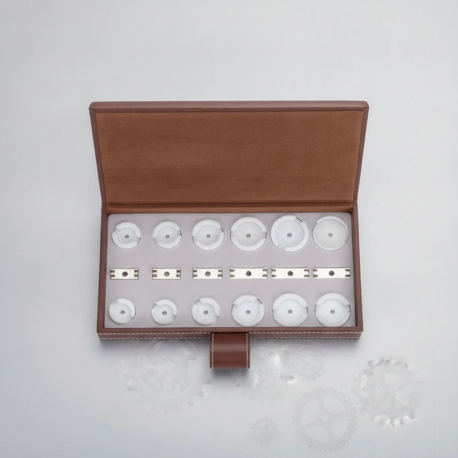 18 Pieces Watch Repair Kit Fitted Insert Watch Press Kit Organized Storage Plastic Molds for Watchmakers