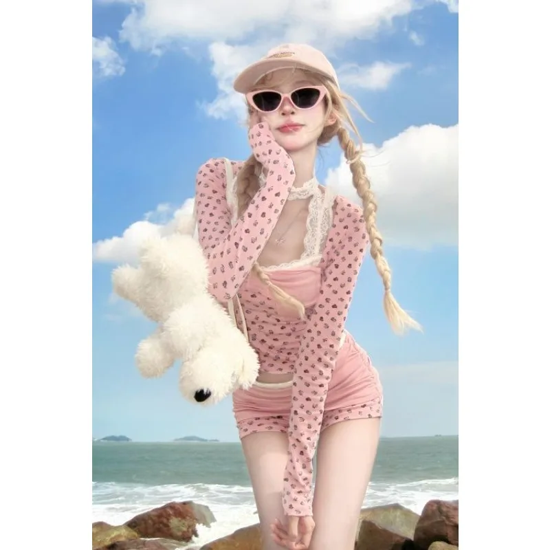

Y2k Lace Patchwork Printed Square Collar Long Sleeve Shirt Crop Top Women High-waisted Wrap Hip Shorts Summer Sexy Pink Suit