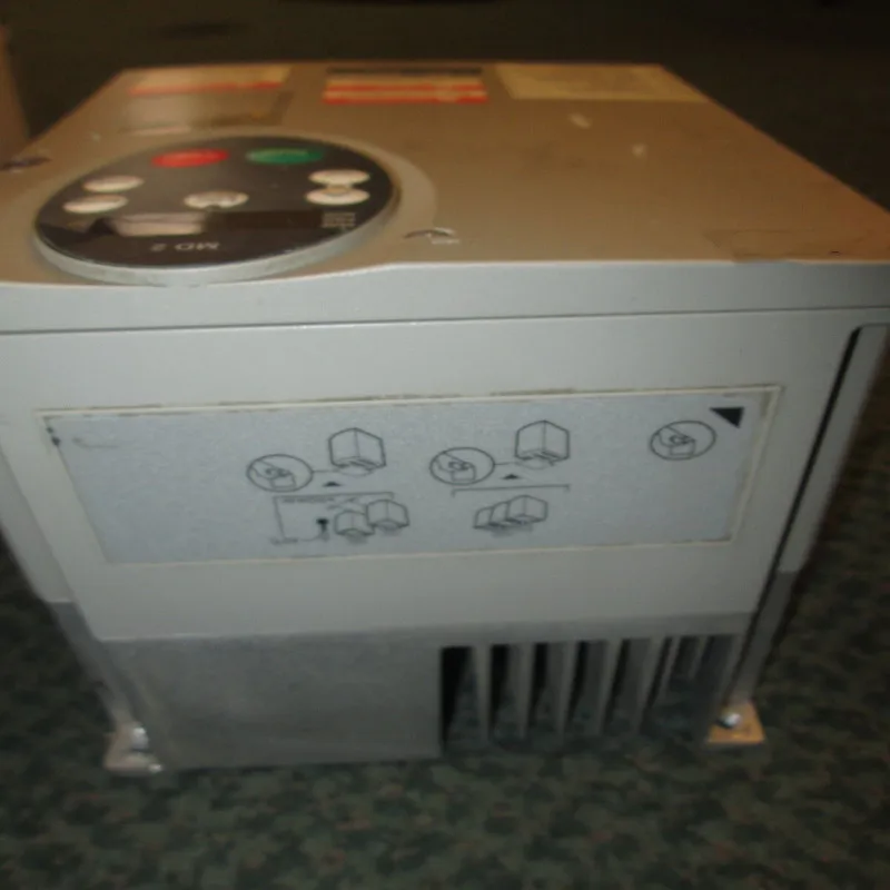 في حالة جيدة محول التردد ATV21HU40N4 في المخزون