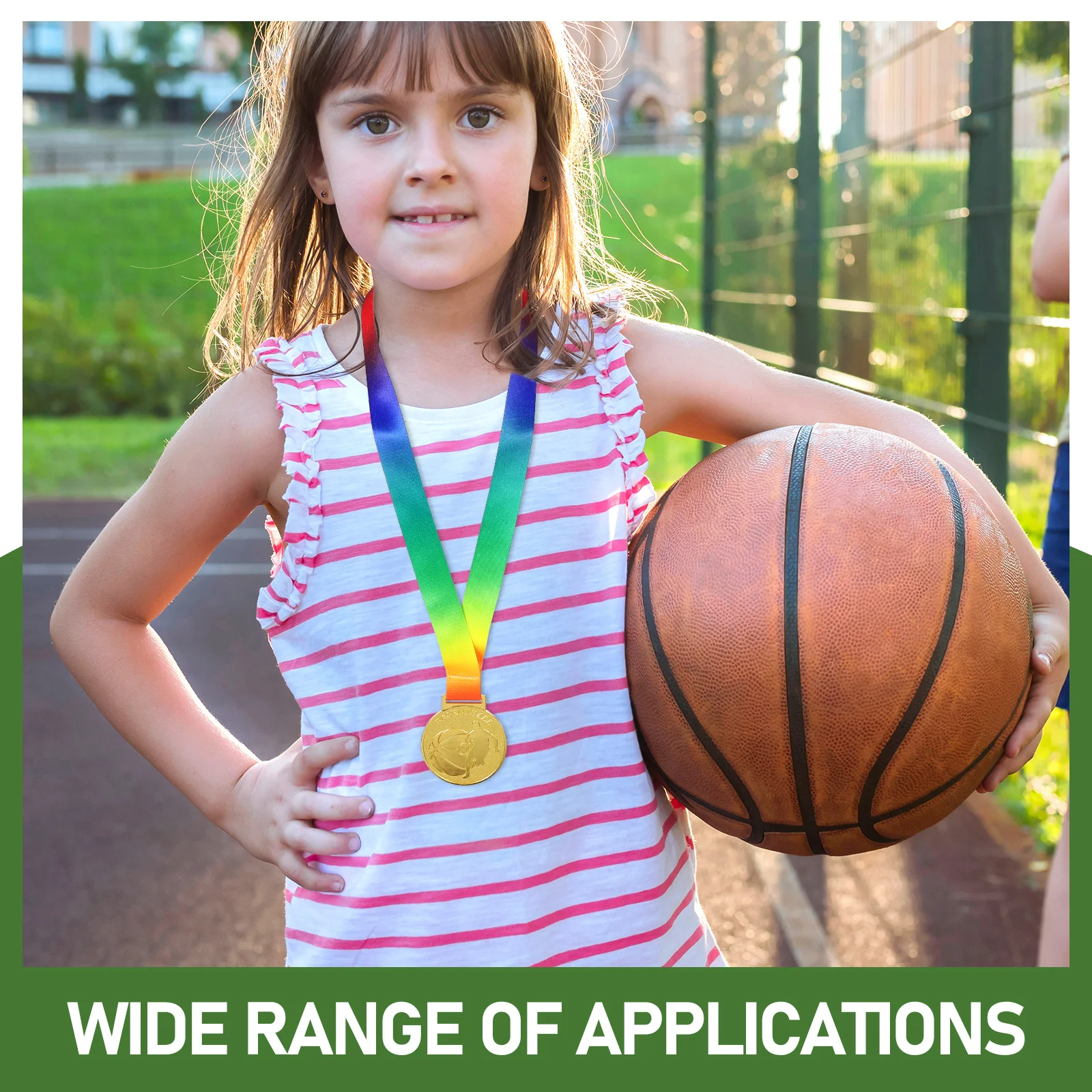 ميداليات كرة السلة الذهبية لميداليات المشاركة للأطفال مناسبة لحفلات الاحتفال بالمنافسات الرياضية وحفلات كرة السلة