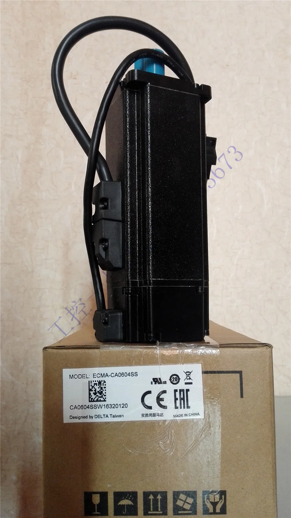 ใหม่ของแท้ไต้หวัน Delta Servo มอเตอร์ ECMA-C10907RS 750W การประกันคุณภาพหนึ่งปี Spot