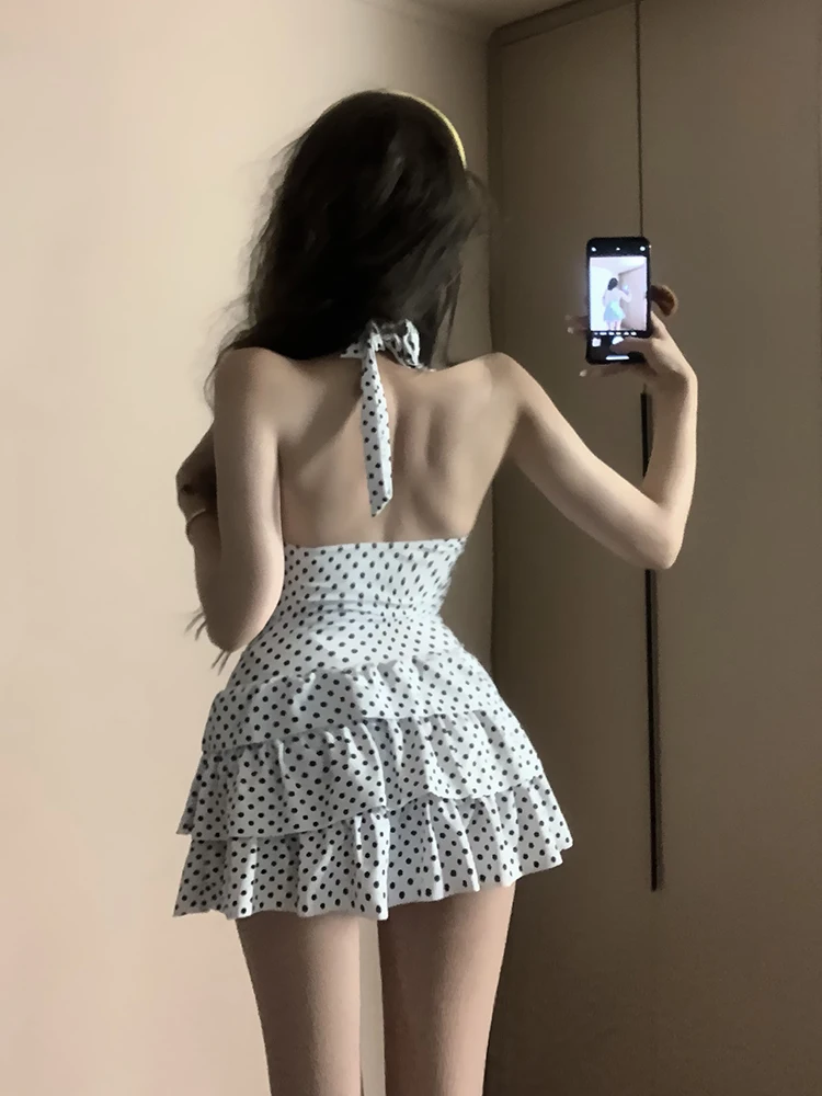 

Conservative plus Size Polka Dot Swimsuit Women's V Ne Strap Design Slimming Belly Cover up High End Feeling