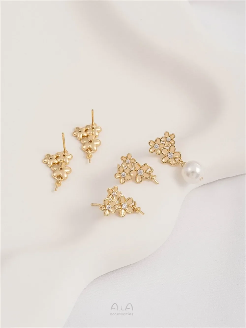 

14K Gold-Color Zirconium Three Small Flower Hanging Bead Holder Earrings 925 Silver Needle Hand-glued Pearl Ear Jewelry Materia