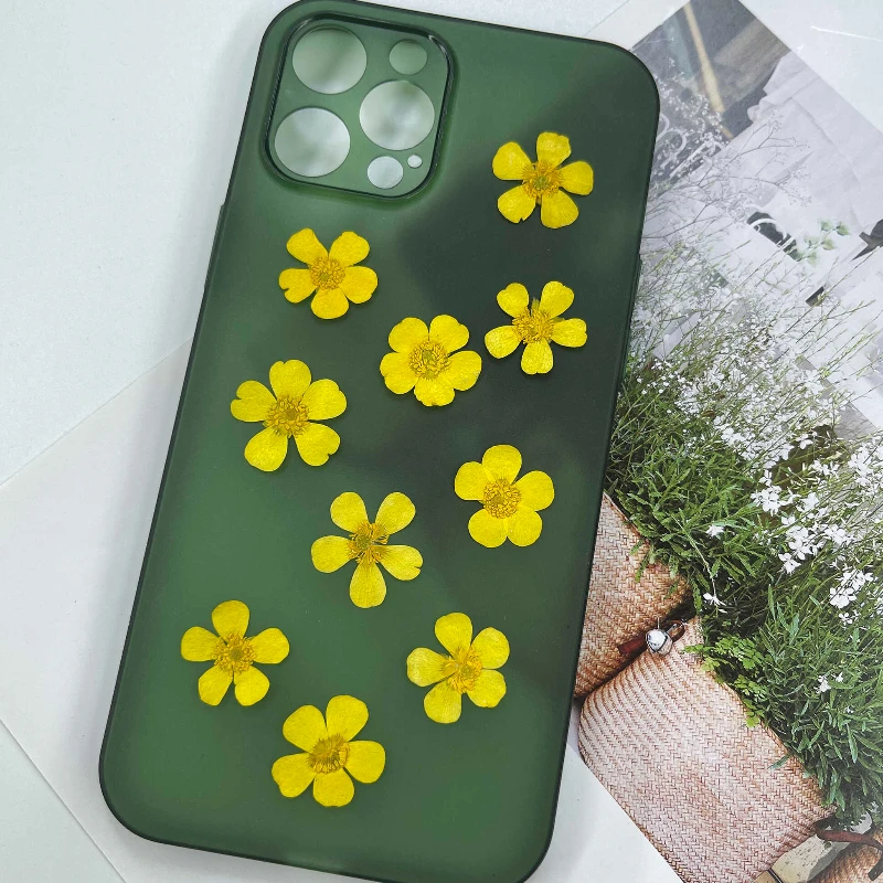16 Stuks/1.5-2.5Cm, Geperste Gele Boterbloem In Reliëf Ranunculus Mini Echte Droge Bloem Handgemaakte Druppellijm Sieraden Telefoonhoesje Bladwijzer