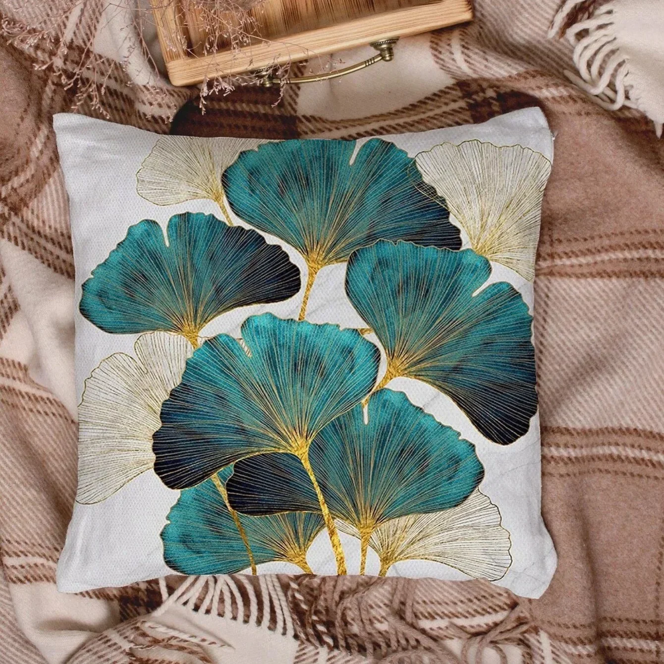 1pc Short Plush Printed Ginkgo Leaf Pattern Pillowcase Soft And Cozy Plush Design For Comfortable Sleep Without Pillow Insert