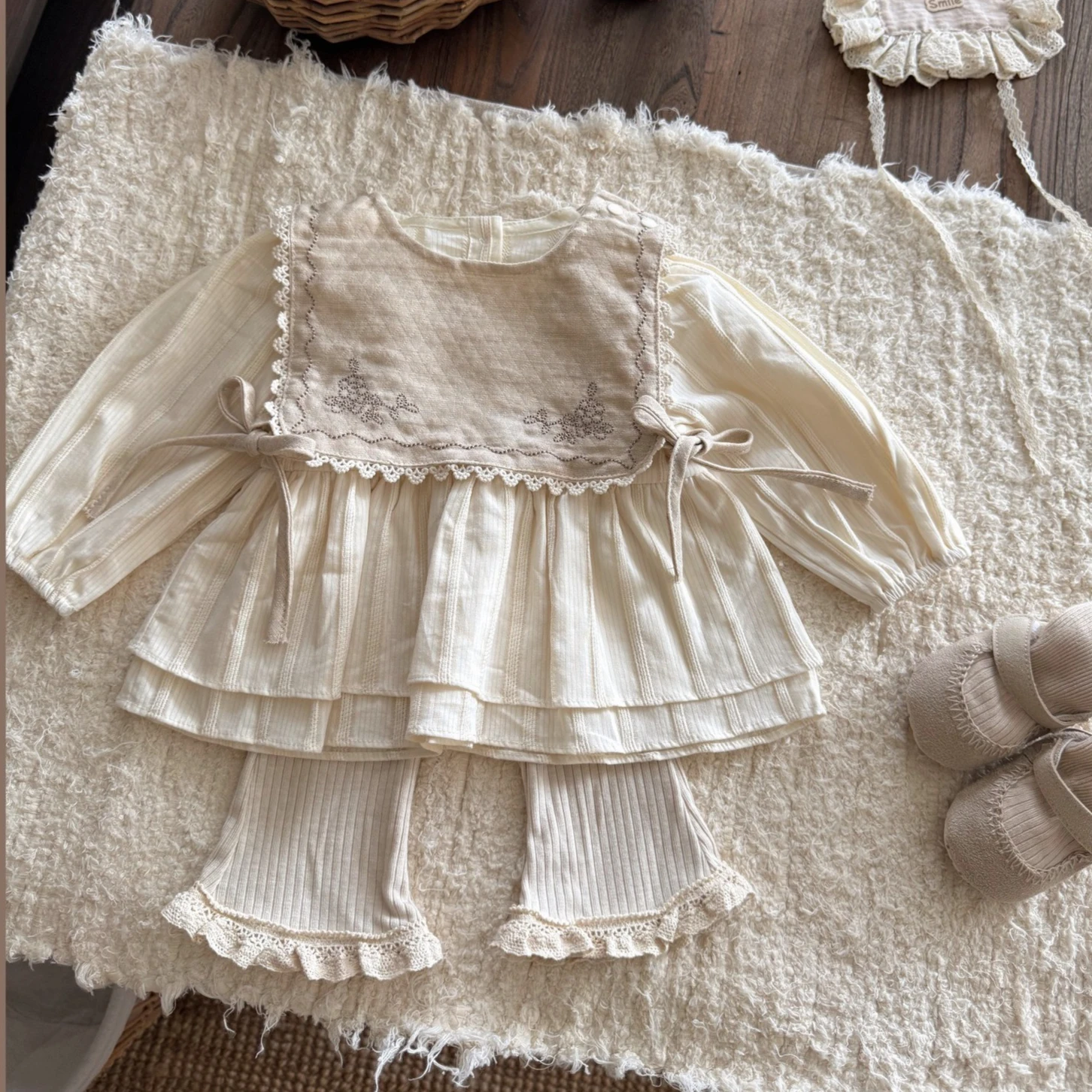 2026 Spring Fall Baby Girl Light Color Vest and Shirts Korean Three Piece Set Doll Top Pants Three Piece Set