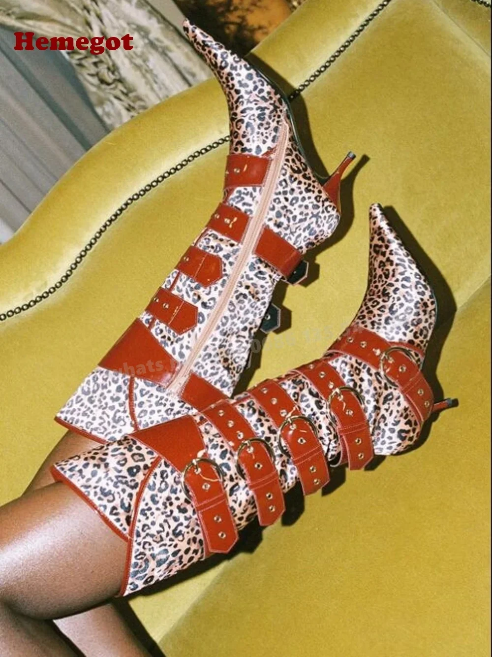 

Новые зимние роскошные женские сапоги-ботфорты 2026 года с леопардовым принтом, на каблуке-рюмочке, с острым носком, повседневная обувь