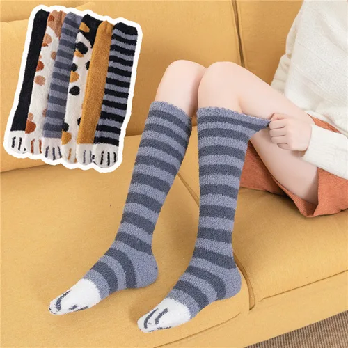 Calcetines de invierno con forma de Pata de Gato para mujer, calcetín cálido con dedos de animales de dibujos animados para dormir en el suelo, a rayas largas, hasta la rodilla