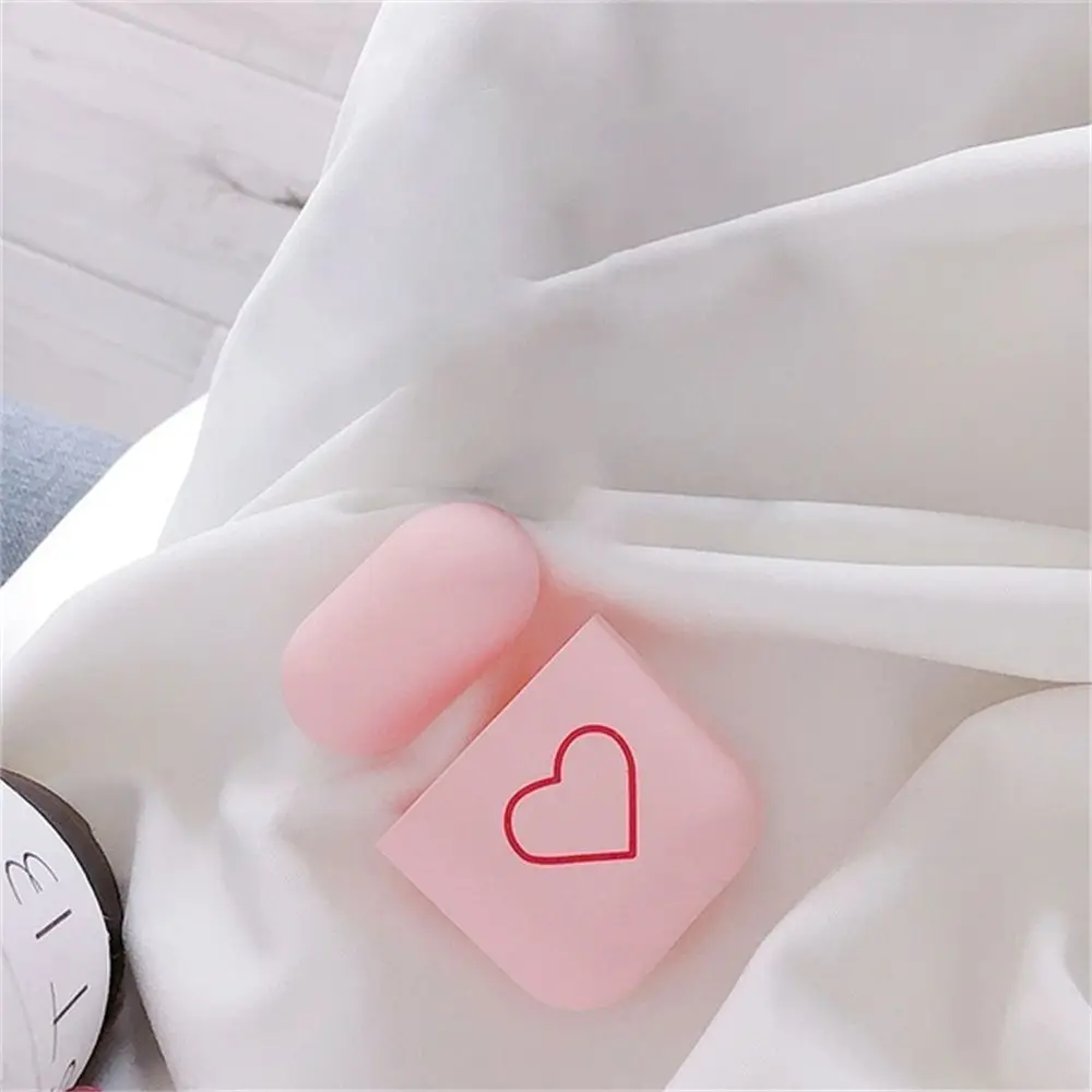 Cute Design Hard PC Airpods Case Love Heart Pink Black Earphone Case Silicone TPU Cute Heart Cute Design Earphone Accessories
