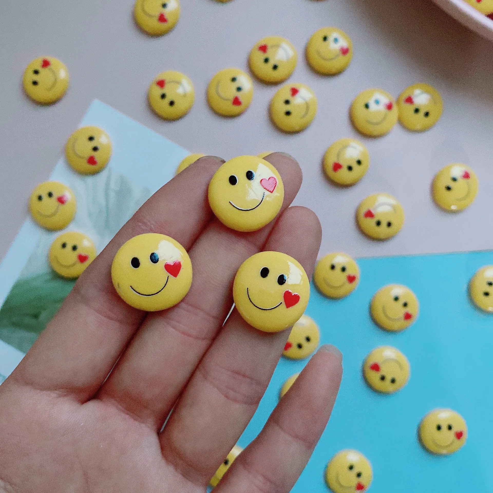 8pcs joyful Face Fridge Magnets Set with Red Hearts - Cute & Decorative Oval Plastic Magnets for Refrigerator