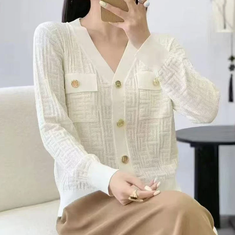 

Jacquard V-neck Knit Sweater Cardigan Women Autumn Winter Long Sleeve Single-breasted Tops Knitwear Stylish Chic Elegant Jumpers