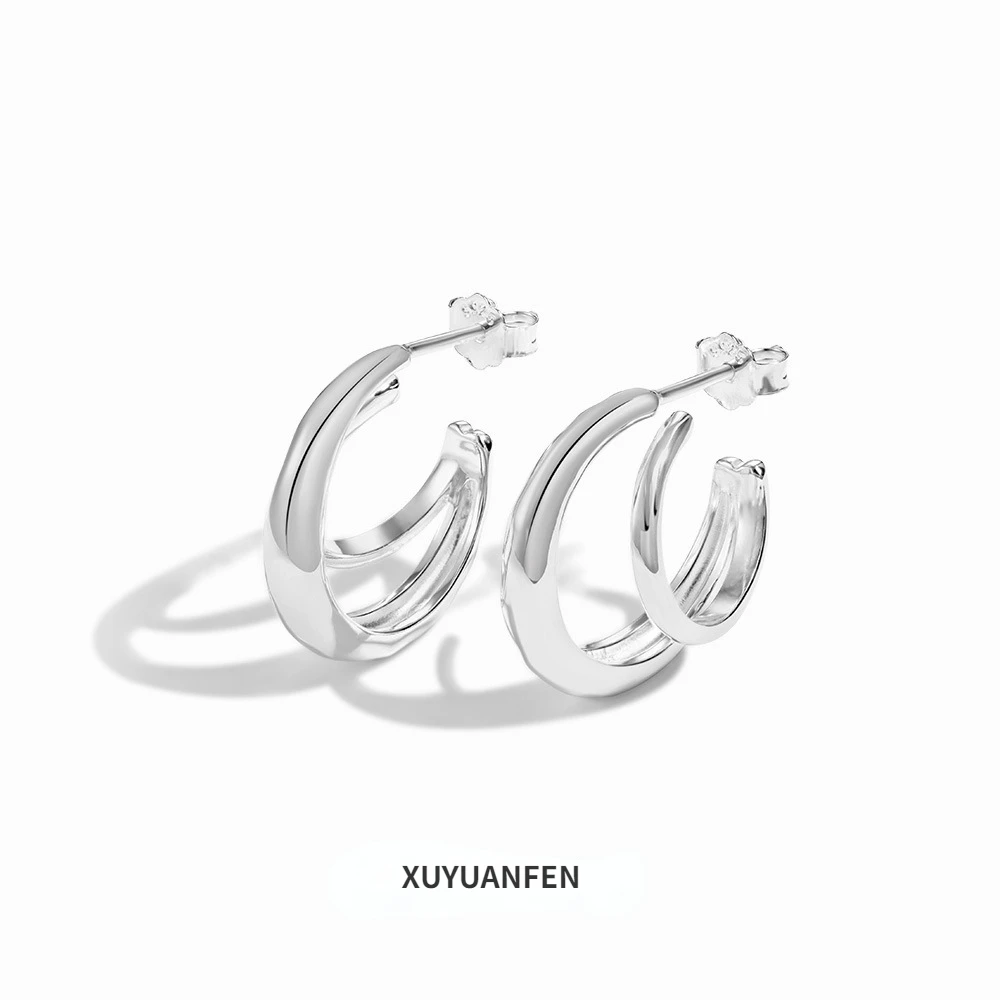 

XUYUANFEN Korean Instagram S925 Pure Silver Ear Studs, Female Crowd, Personalized and Minimalist Design, Hollow Earrings