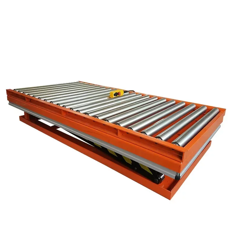 Piattaforma elevatrice idraulica con rullo