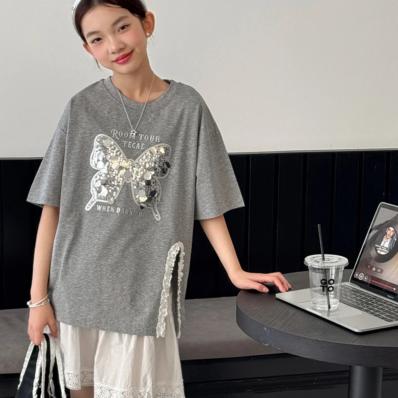 

Футболка с короткими рукавами для девочек, летняя одежда 2024, новый детский топ с бантом и пайетками, большая детская кружевная рубашка с разрезом на нижней части, футболка