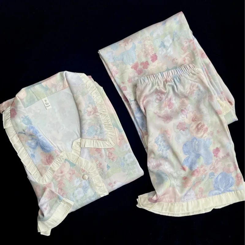 

2025 Ping Blue, весна-лето, комплект из 3 предметов с цветком, картина маслом, ледяной шелк, пижамы, женские брюки с короткими рукавами, кружевная ночная рубашка, одежда для сна