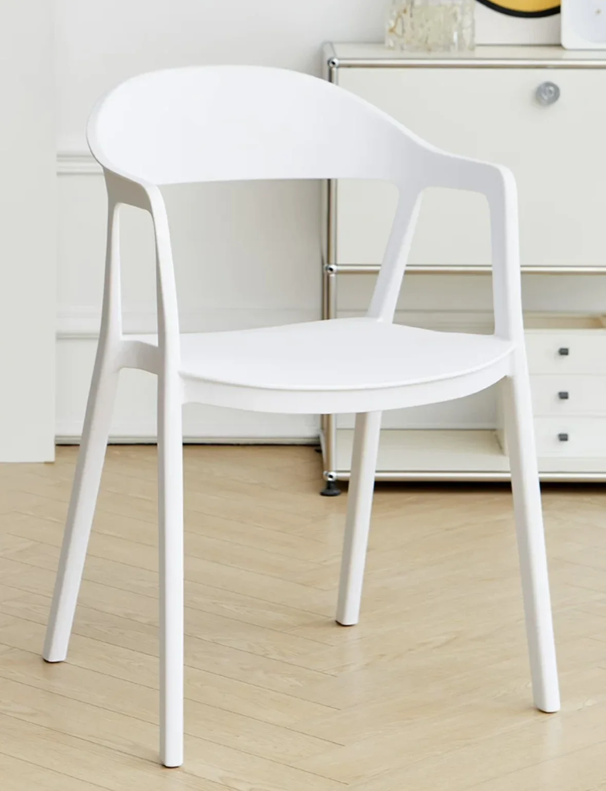 

Modern Nordic Leisure Dining Chair Home and Restaurant Advanced Stackable Plastic Chair for Kitchen and Hotel Use