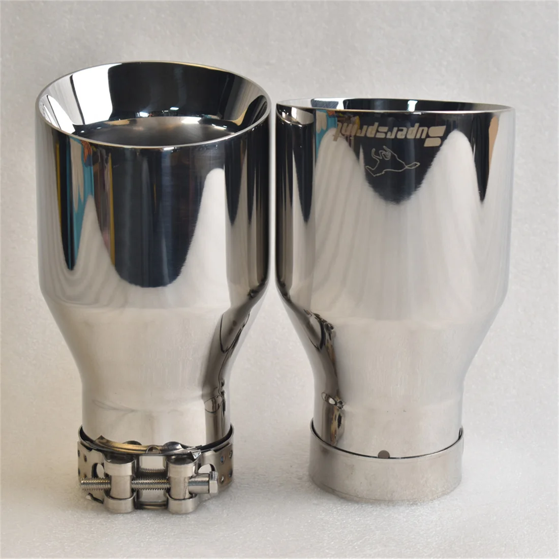 Supersprint 1 قطعة طرف العادم 2.5 بوصة مدخل 4 بوصة مخرج 6.9 "طويل 304 الفولاذ المقاوم للصدأ مائل تصاعد العادم العادم تلميح فوهة