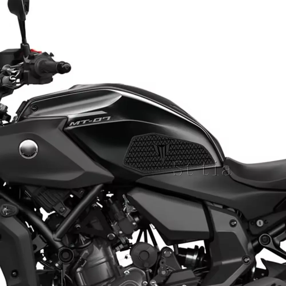 لياماها MT-07 2025 دراجة نارية عدم الانزلاق الجانب خزان الوقود ملصقات وسادة مقاومة للماء المطاط ملصق حامي ملصقات مائي