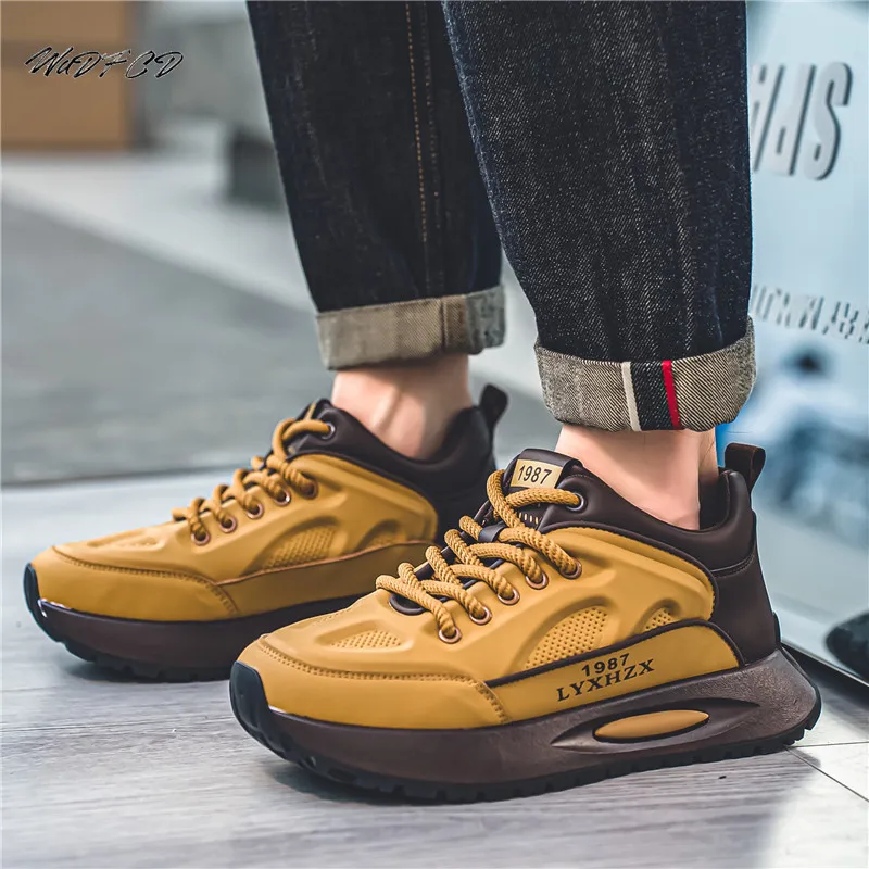 Chunky Sneaker Men Designer Running Shoes Fashion Casual Microfiber Leather/Down Breathable Height Increased Flat Platform Shoes