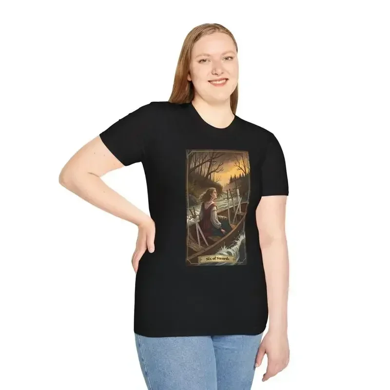T-shirt avec illustration de carte de tarot Six of Swords, eaux calmes, guérison, progression, avancée