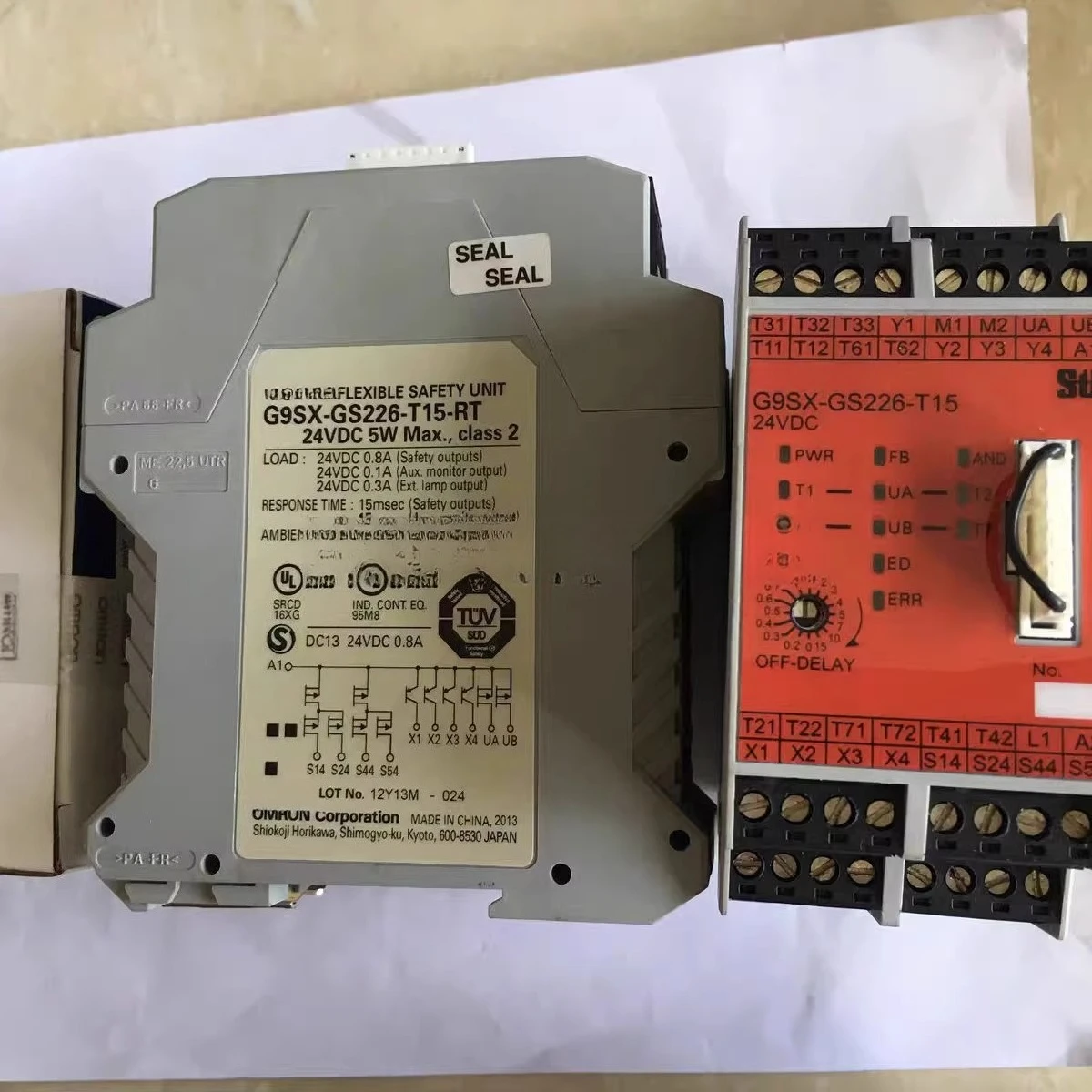

Parts for relay G9SX-GS226-T15-RT G9SX-GS226-T15-RC
