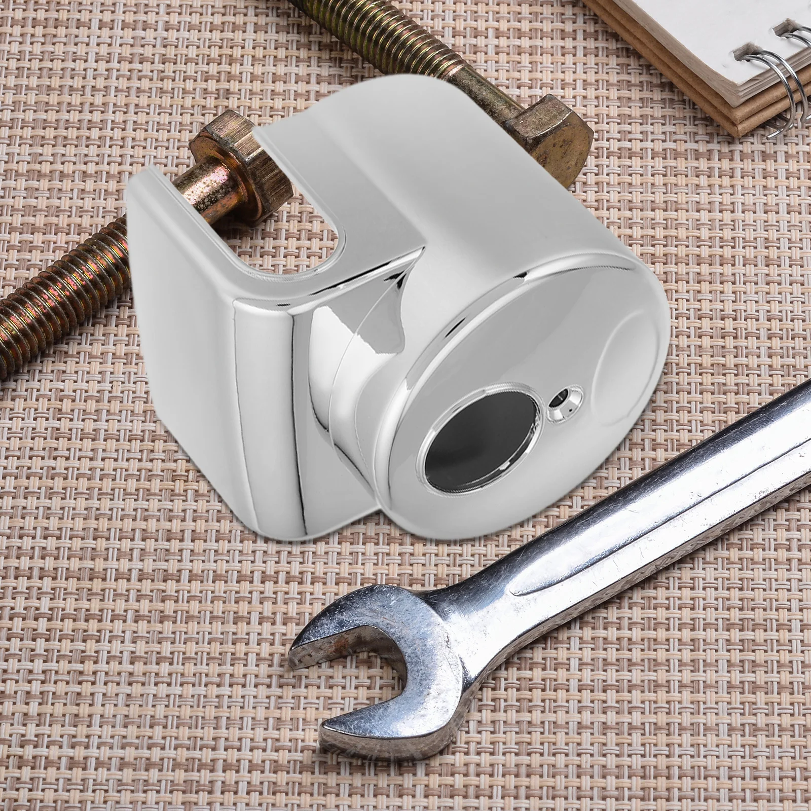 

Salon Hydraulic Pump Durable Plastic Protective Cover For Barber Reclining Parts Hydraulic Lift Pump Cover Salon Chair Parts