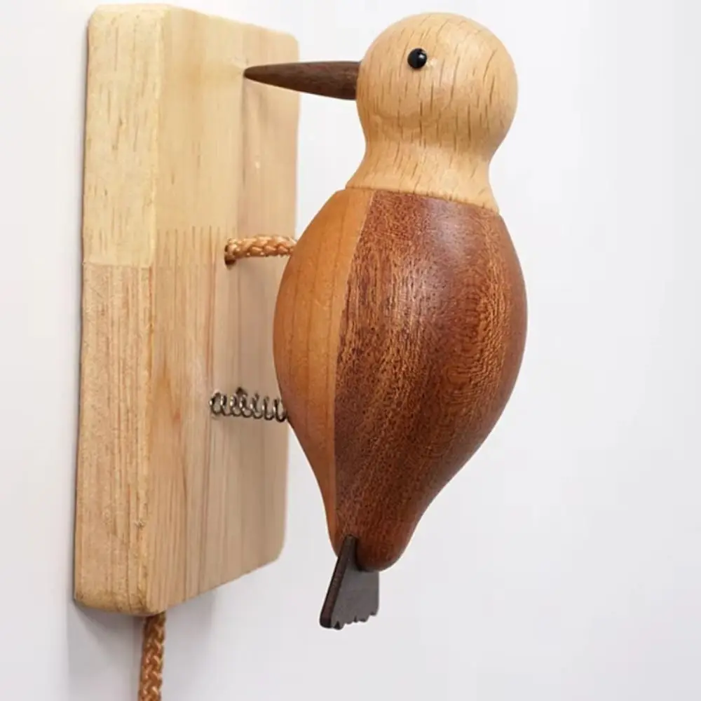 Housewarming Door Knocker Retro Handmade Pendant Doorbell Cute Woodpecker Design Beautiful Wooden Woodpecker Guest Arrival