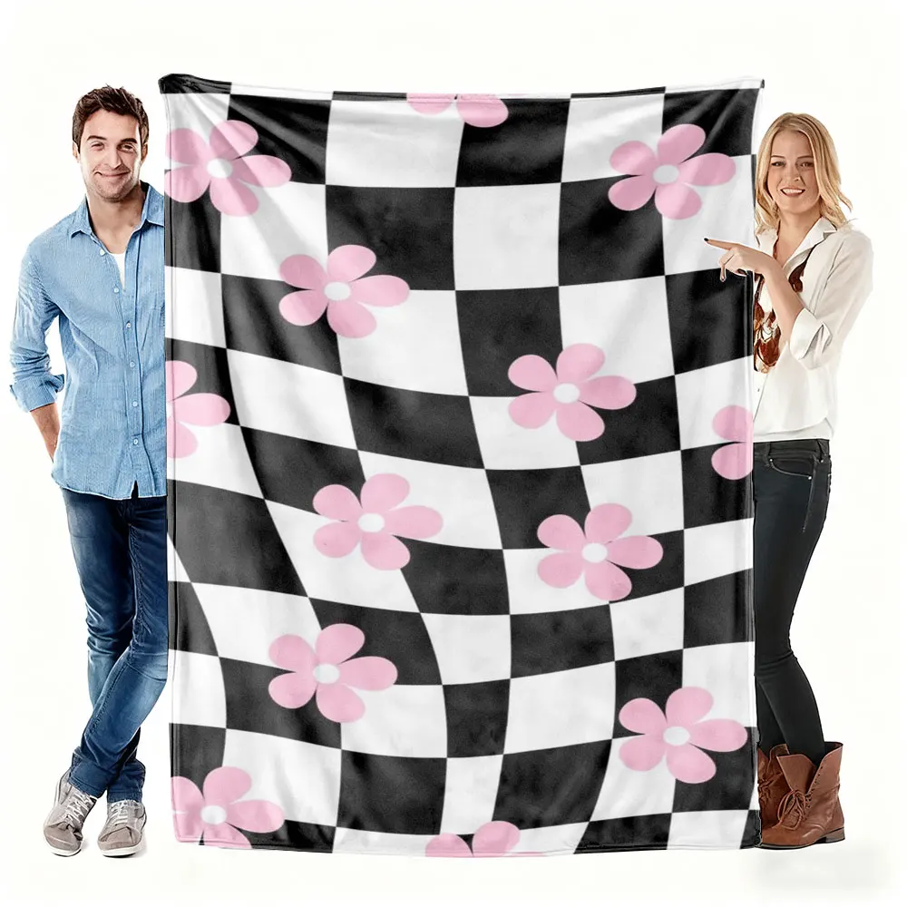 Retro black and white check pattern Flannel printed blanket suitable all seasons suitable for living room office sofa and travel