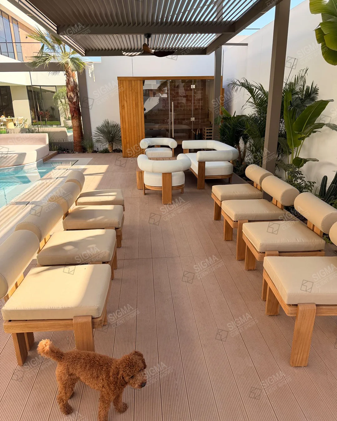 High Quality Modern Teak Wood Garden Sofa Set Hotel Outdoor Beach and Restaurant Furniture Patio Sofa and Coffee Table Set