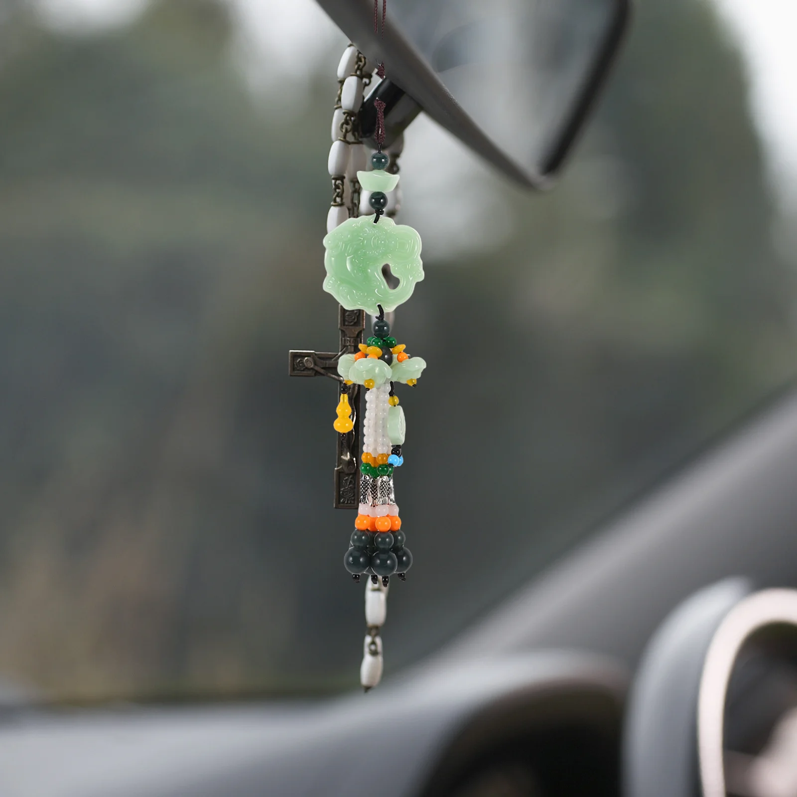 

Glass Feng Shui Car Charm Gourd Pendant Rearview Mirror Decoration Lucky Car Amulet Ornament