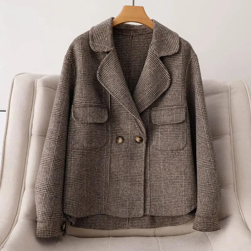 

Retro Plaid Double-Sided Wool Jacket For Women 2025 New Fashion Suit Collar Design Woolen Short Jacket