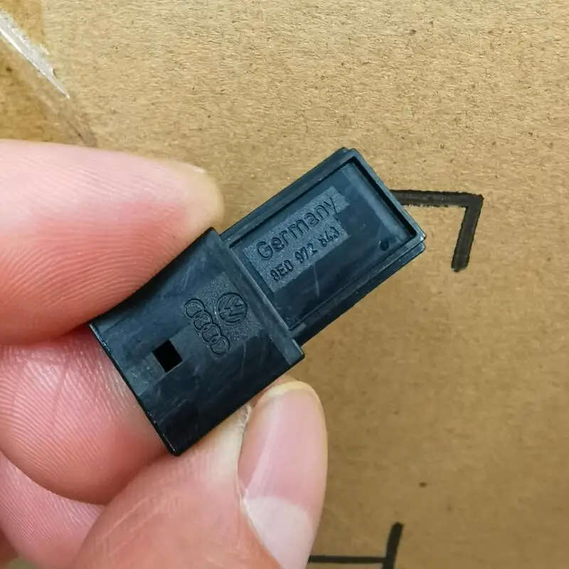 Free shipping  8E0971832 8E0972643 original 4 pin unsealed connector  with 15cm and 20AWG wire