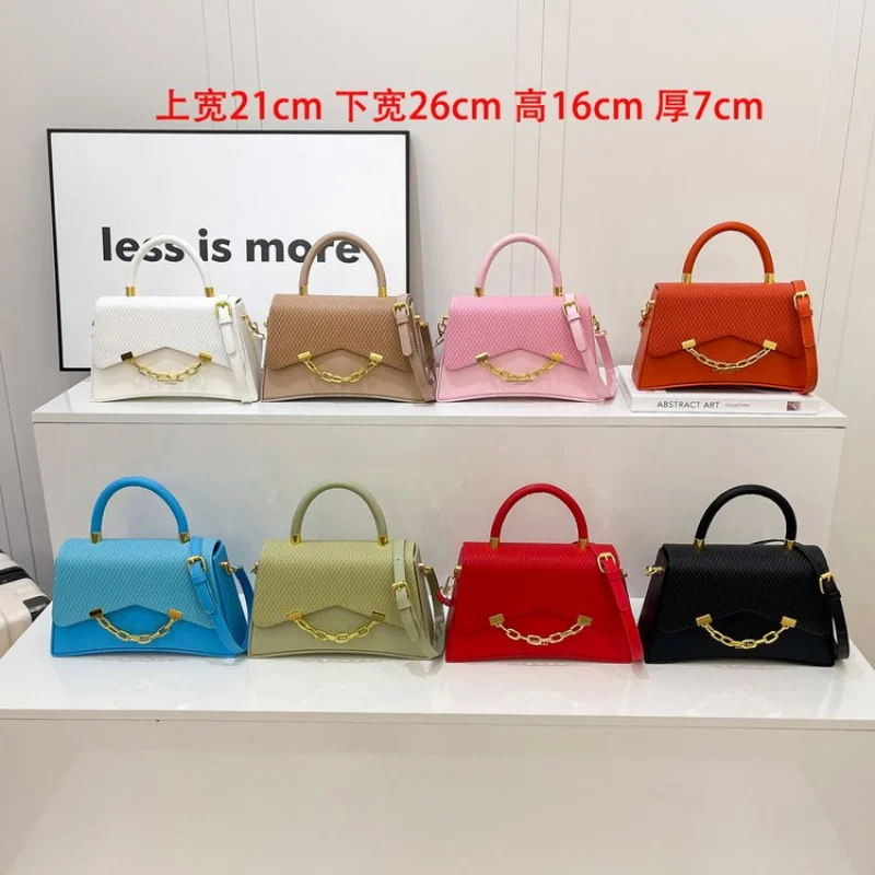 

Elegant Ladies Hand Bags Crafted From Premium Leather Featuring Paris Inspired And Trendy Daily Style​